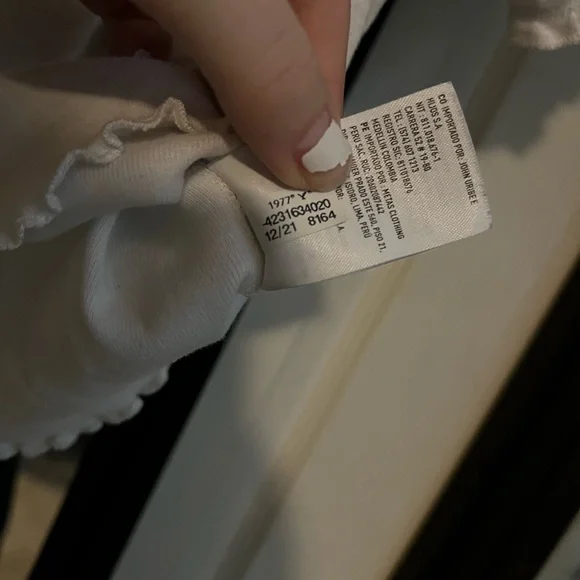 american eagle cropped shirt - Picture 3 of 3